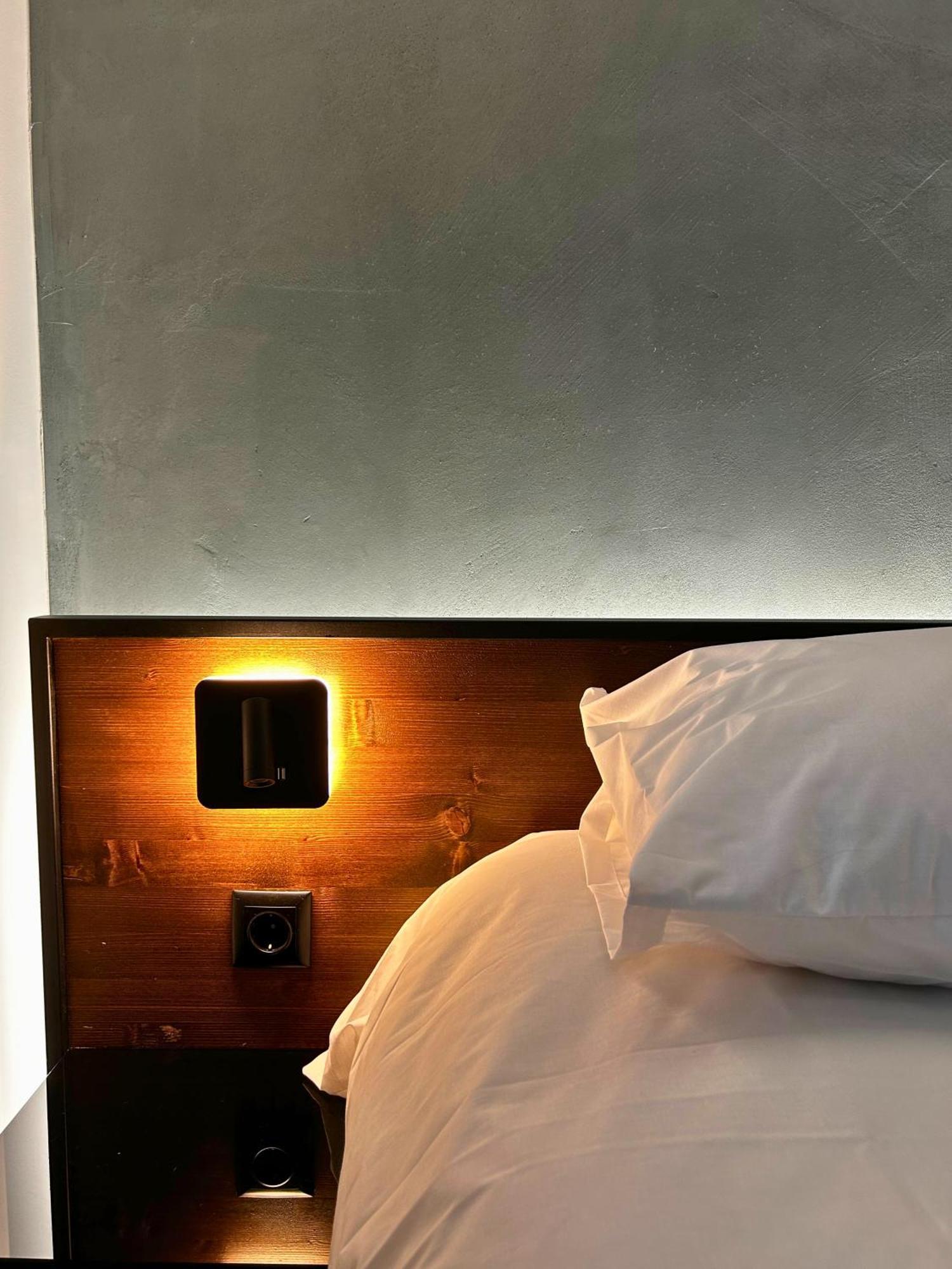 Apartment Redwood Suite, Wooden *