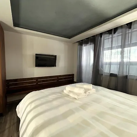 Redwood Suite, Wooden Suites Thessaloniki Exterior photo