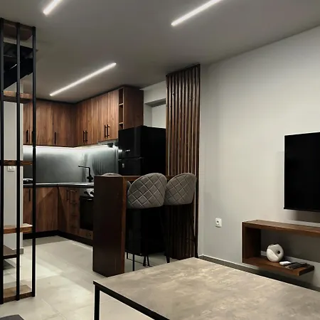 Redwood Suite, Wooden Suites Thessaloniki Exterior photo